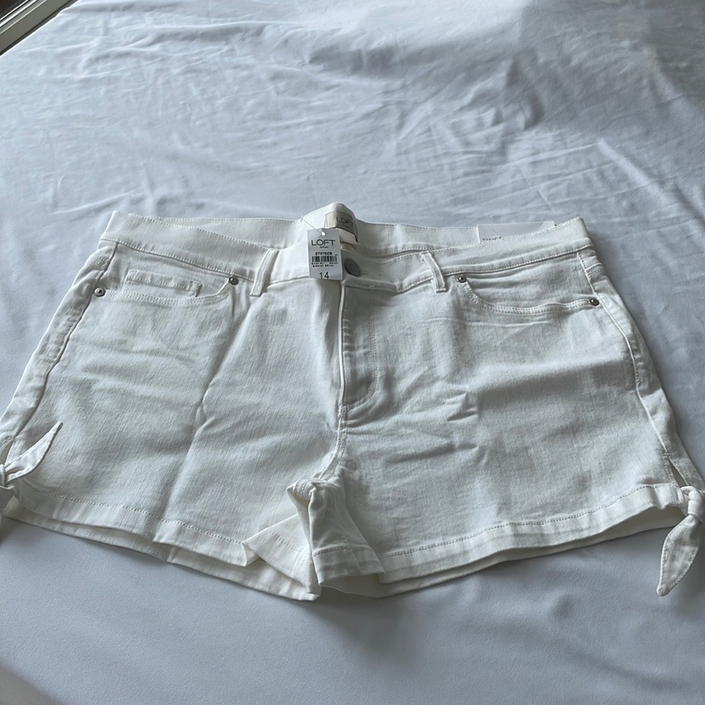 Women’s Loft White Denim Shorts with Side Details NWT!